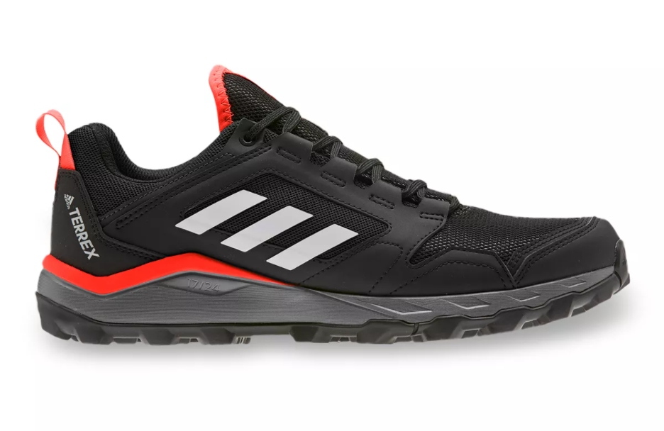 Is there a walking shoe that is very comfortable for long walks but also looks great for casual occasions? 